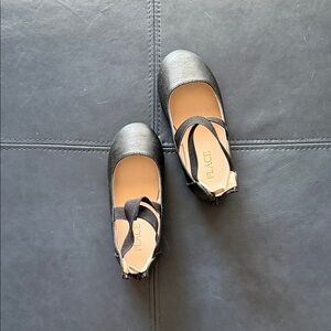 The Children's Place Black Girls Ballet Flats with Crisscross Straps